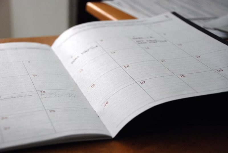 The Pros and Cons of a 4-Day Workweek